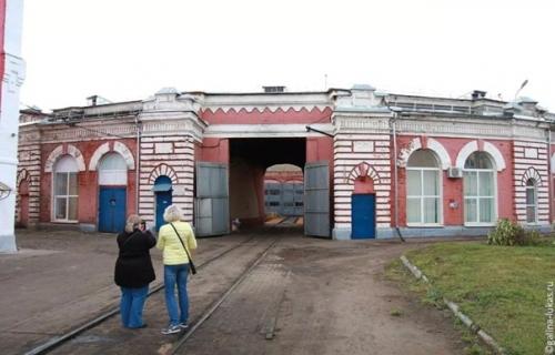 А вы знали, что комплекс зданий железнодорожного транспортного узла в Твери - единственный сохранившийся в России! 06