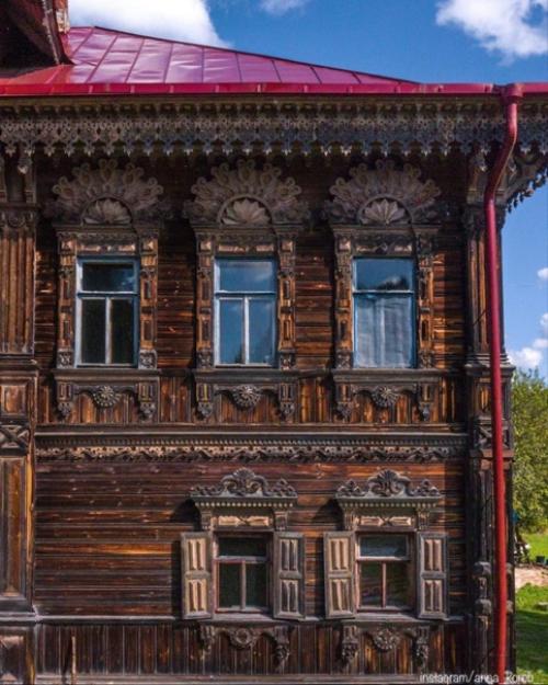 Резной терем зажиточного крестьянина. 03