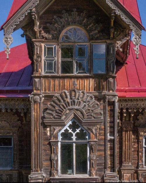 Резной терем зажиточного крестьянина. 02