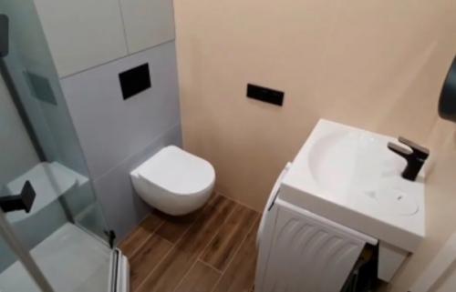 Купили студию 26 квадратов и сделали из неё полноценную однушку. 05