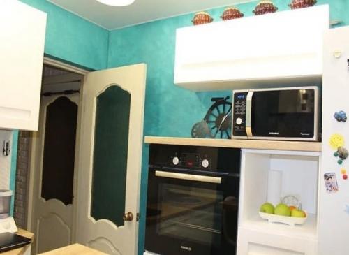 В нашей семье кухня - самое посещаемое место в доме, где любит собираться вся семья. 03