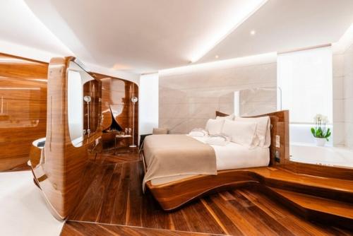 Zaha Hadid Architects придает футуристический вид отелю в стиле барокко в Риме. 07