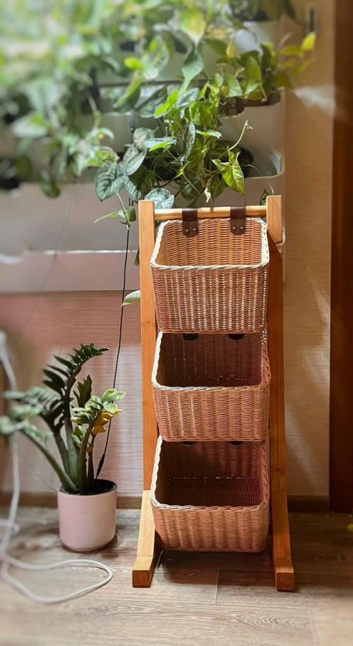 Помните показывала вам в истории вторую этажерку? 
