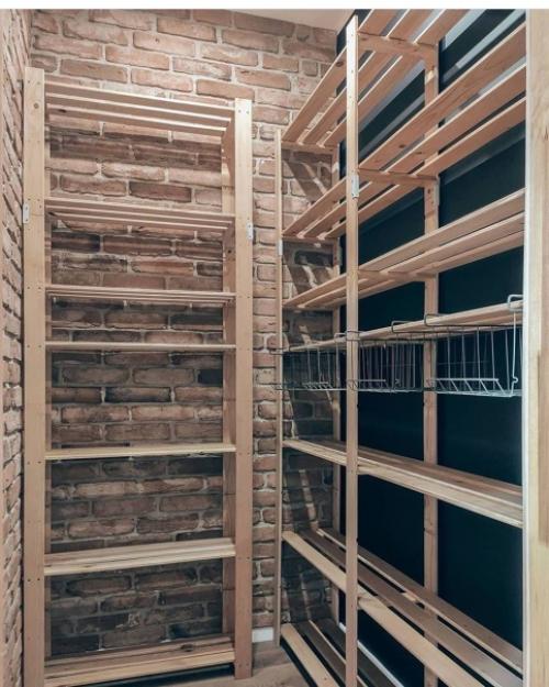 А мне понравилась подсветка на полу в кухне: 03