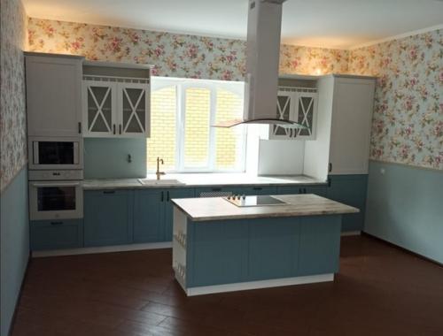 Фотоотчёт. Кухня с островом и встроенным холодильником. 01