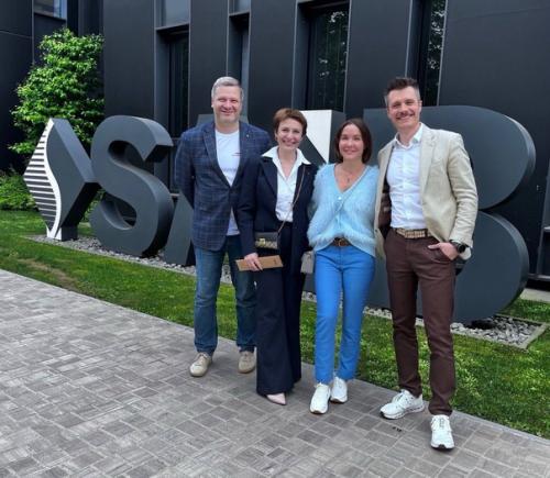 Выставка Salone del Mobile: эггервкурсе. 08