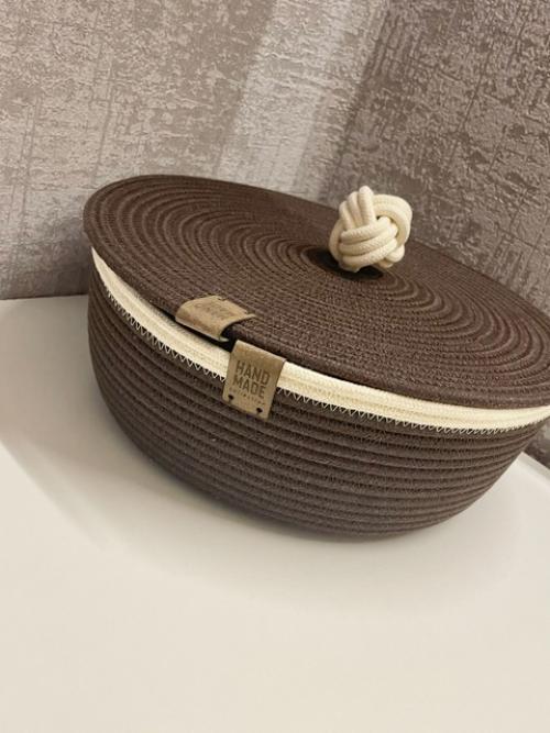 Эта корзинка вручную под заказ из хлопкового шнура сшита. 01