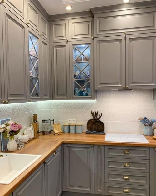 Кажется, в этой кухне смогли всё предусмотреть. 06