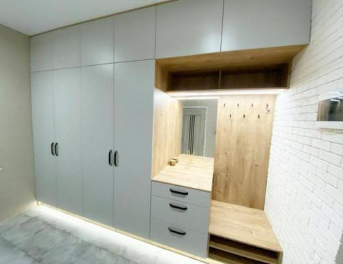 Интерьер прихожей. В современном стиле. 02