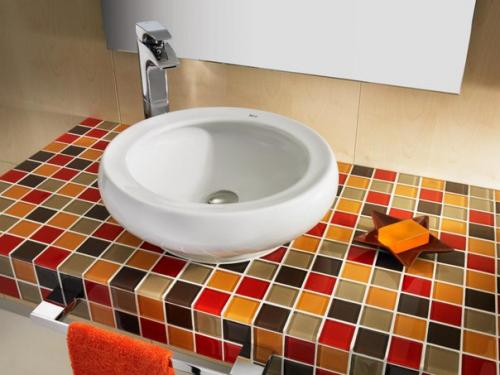 Мозаика в интерьере ванной. 03