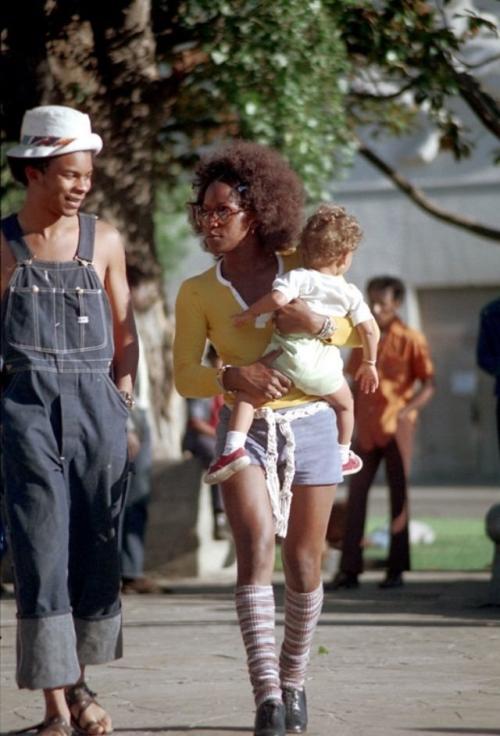 1970-е года стали временем свободы, под девизом делай все, что угодно! 05