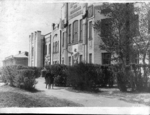 Романовское училище. 1915 год. 02