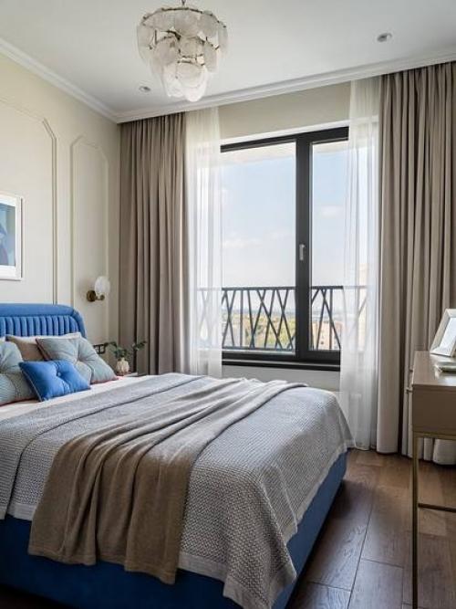 Мощная красота: квартира в концепции моря, солнца и неба. 06