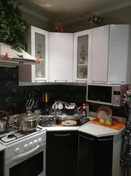 Маленькая кухня. В современном стиле. 02