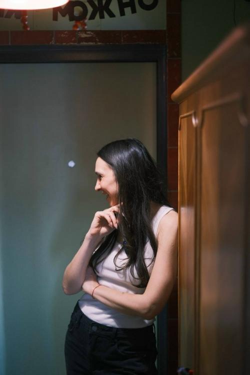 Маша, героиня нового выпуска, признавалась, что во время ремонта она буквально была на грани срыва. 01