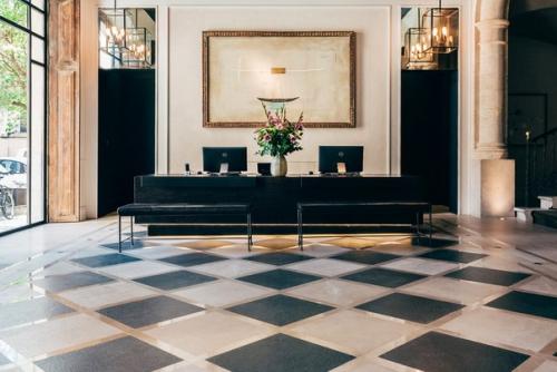 Пятизвёздочный отель Sant Francesc Hotel Singular в Испании. 02