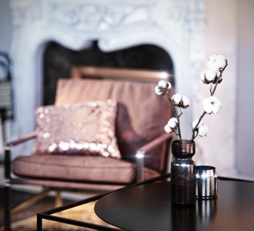 Relax and Knowledge in one Place. 02