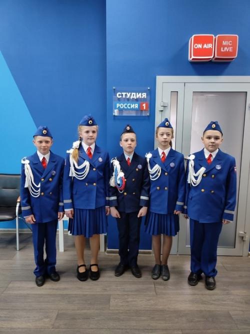 Юные инспекторы движения из города Вологды и вологодского округа побывали с экскурсией в областной телерадиокампании. 07