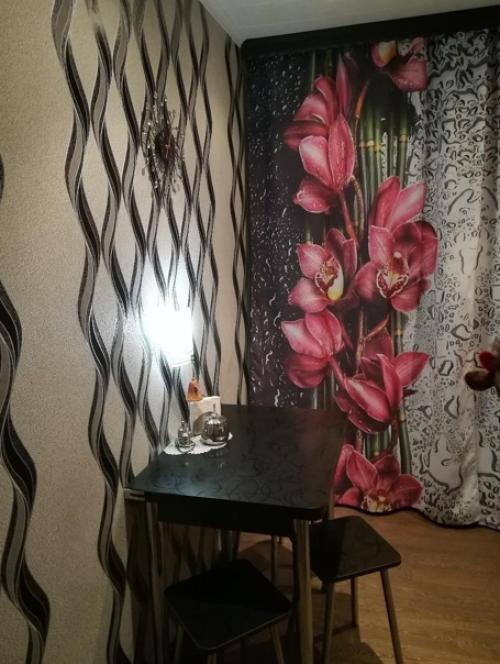 Маленькая кухня. В современном стиле. 04