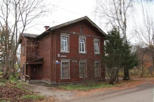 А вы знали, что комплекс зданий железнодорожного транспортного узла в Твери - единственный сохранившийся в России! 03