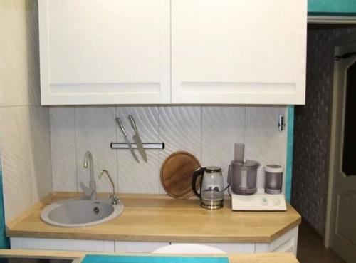 В нашей семье кухня - самое посещаемое место в доме, где любит собираться вся семья. 02