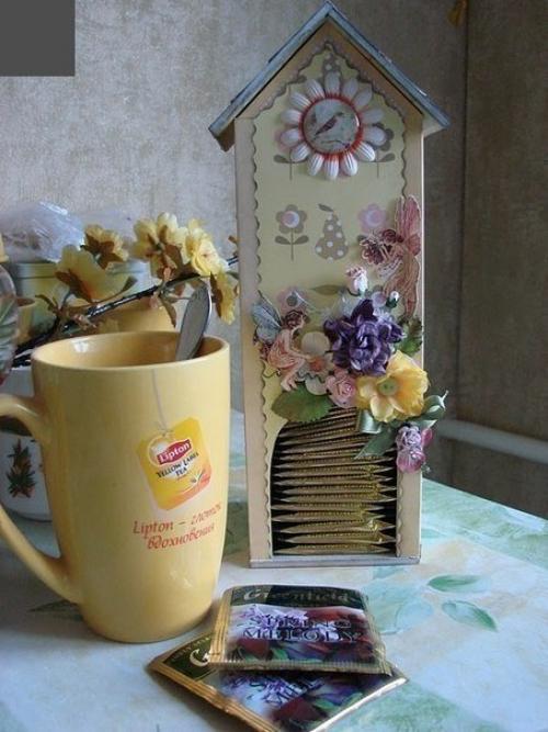 Из картона.  Домик для чайных пакетиков.
