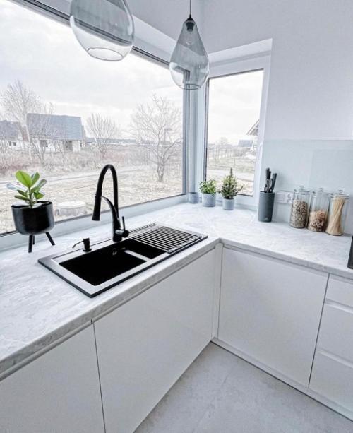 Загородный дом в современном стиле с нейтральным интерьером. 07