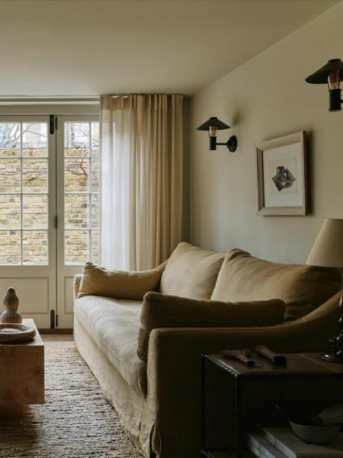 Как в ДЕРЕВНЕ. Это Очень Спокойное Место, - говорит директор по недвижимости Лиза филлипс о своём доме в хакни (один из районов Лондона. 01