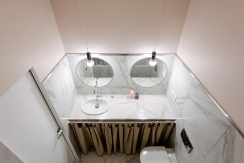 Уместить все на 33 м: модный интерьер от Buro5 архитектор Борис. 06