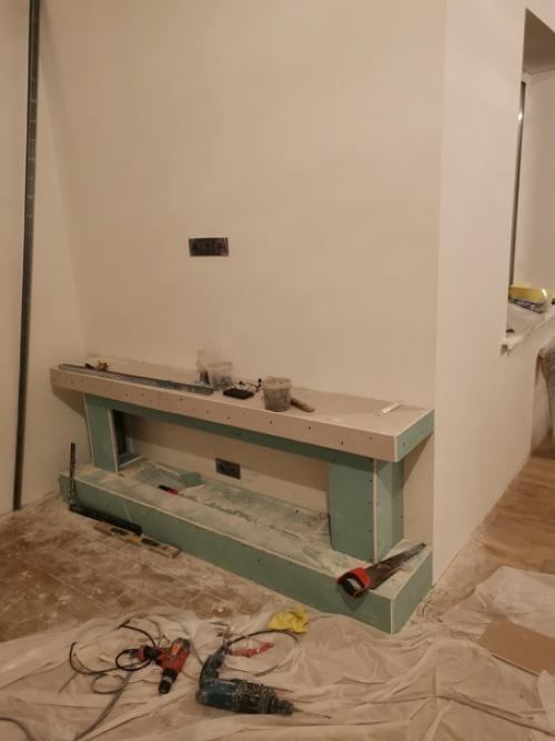 Рождение замечательной, спонтанной идеи о необходимости присутствия камина в гостиной. 02