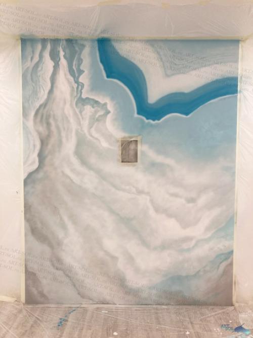 Заключительная серия фотографий с абстракций в тв зоне в гостинной перед тем как перейти к другим работам. 02