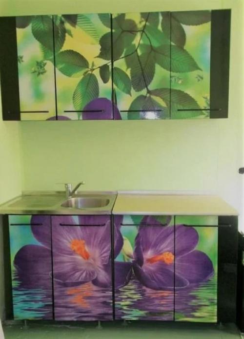 Девушка своими руками кухню преобразила. 04