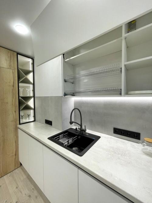 Потому что дома хорошо. 07