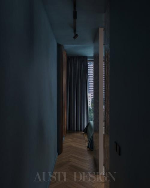 Творческие люди, работающие в киноиндустрии, обратились к нам с просьбой создать интерьер для их дома. 05