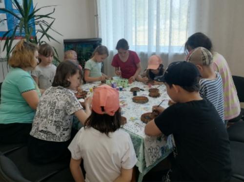 Мастер-класс по изготовлению декоративной подставки из спилов. 02