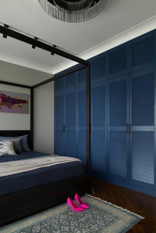 Нью-йорк с французским акцентом: квартира в Екатеринбурге для девушки. 05