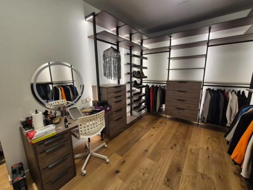 Гардеробная система Modus - современное решение для организации любого пространства. 02