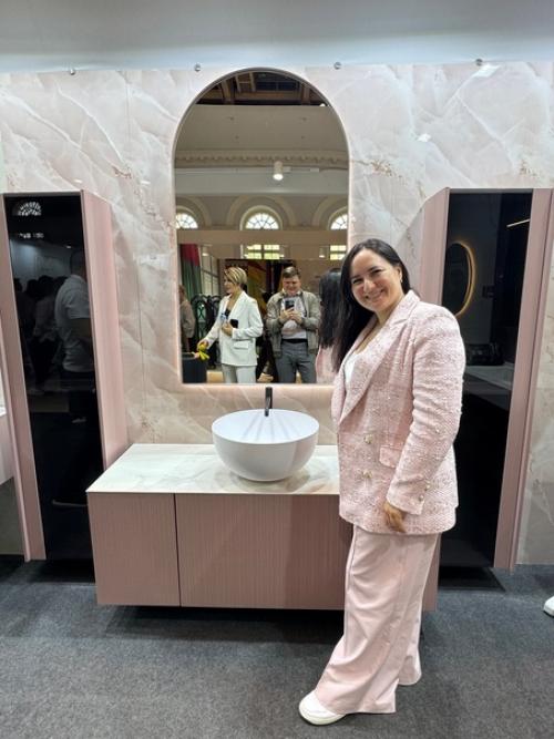 Не обошли мы стороной и выставку интерьера и дизайна! 04