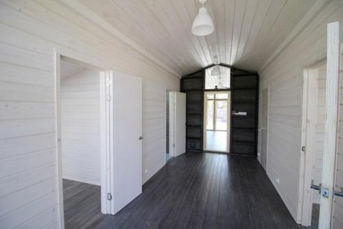 А вот какой получился интерьер у дубльдома - 80 с тремя комнатами и сауной! 09