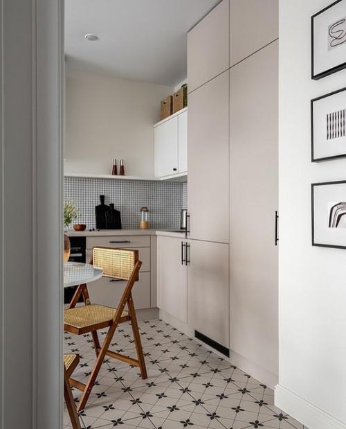 Квартира в соответствии с современными тенденциями оформлена. 07