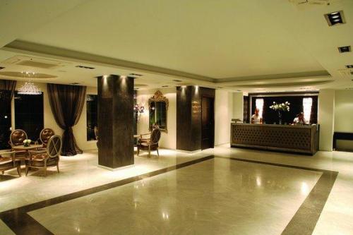 Ночная прогулка по отелю. 04