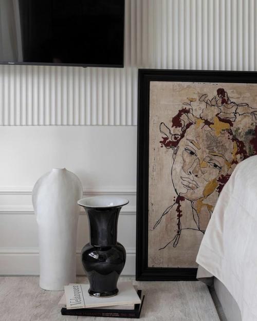 Светлая неоклассика в компактной квартире. 05