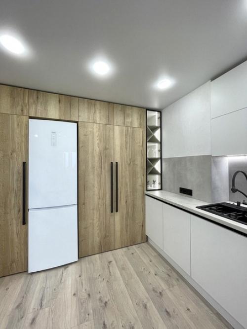 Потому что дома хорошо. 03