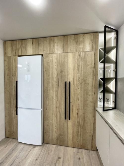 Потому что дома хорошо. 06