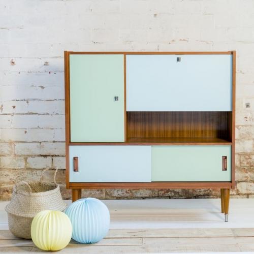 Очень милая, легкая и теплая мебель мидсенчури возвращается в наши современные дома, и это здорово, считаю. 06