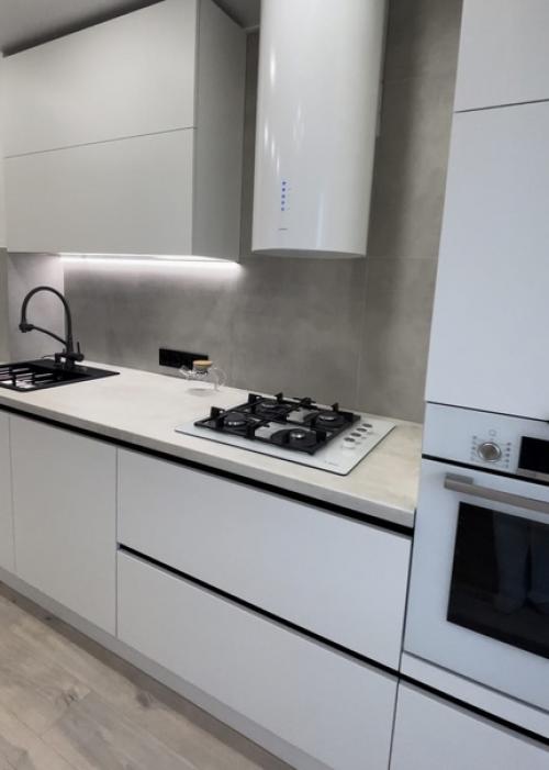 Потому что дома хорошо. 08