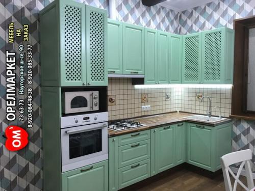 Установили изящную классическую кухню с беларусскими фасадами. 02