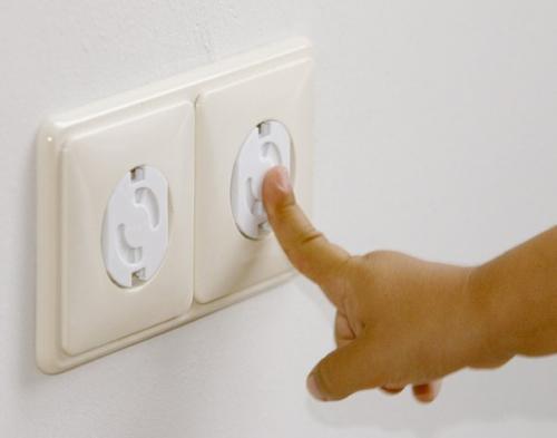 Как обезопасить дом для ребенка. 02