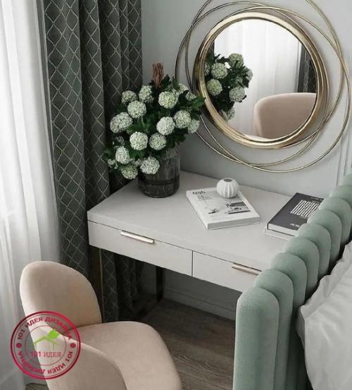 Дизайнерский ремонт в комнате для девушки 19 лет, все в спокойных и приглушенных тонах, но комната совсем не выглядит скучной. 04