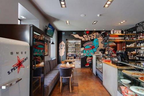 Красочные заведения города. 03